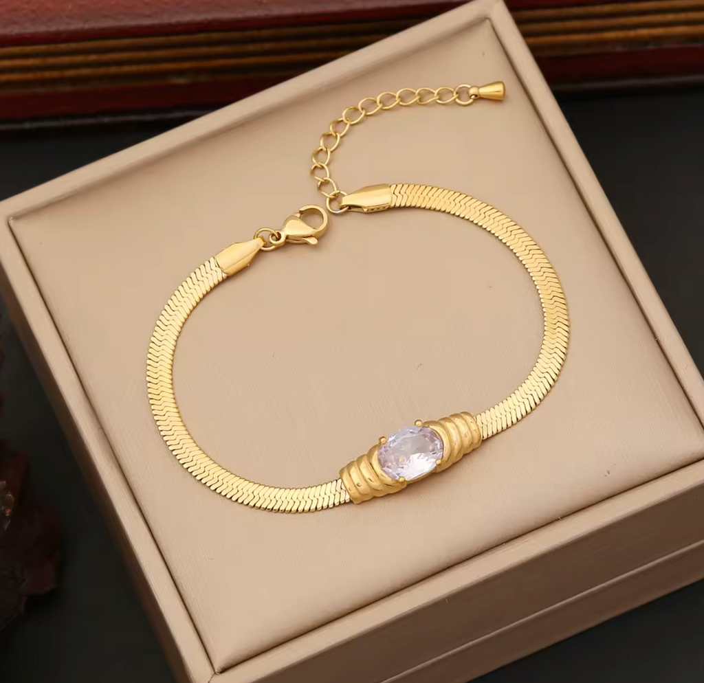 Statement Stainless Steel Chain Necklace – Bold Fashion Jewelry for Men & Women